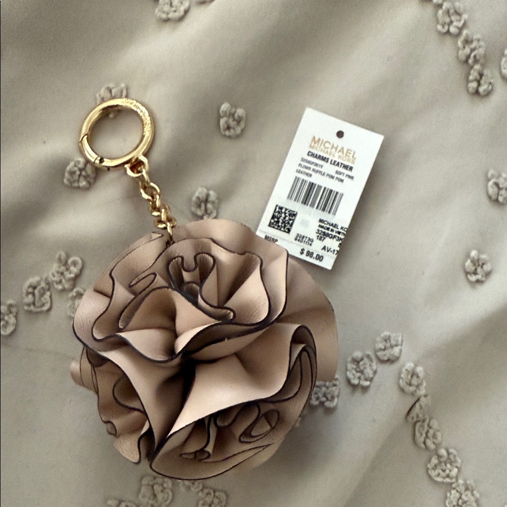Michael Kors Tan Floral Keychain - Picture 2 of 3